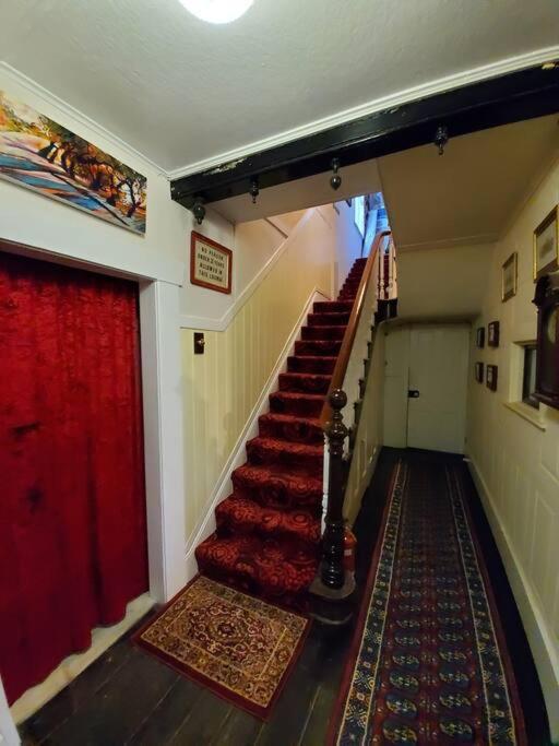 Historic Apartment *